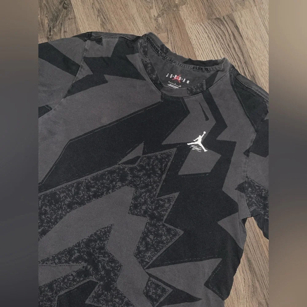 Jordan Black and Gray Geometric Tee